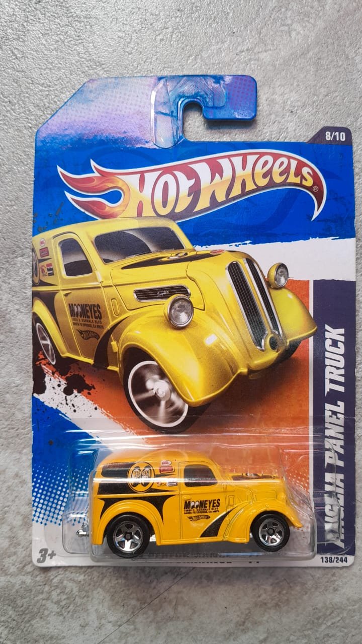 14 Hot Wheels Anglia Panel Truck HW Performance 11 - Imagem 1