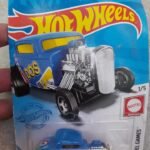 Hot Wheels Mattel Games 32 Ford