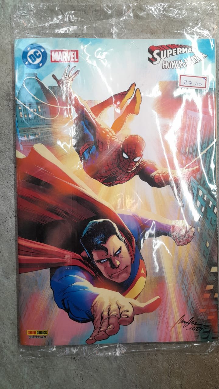 31 Superman Homem-Aranha capa variante 1 por Rafael Albuquerque - Imagem 1