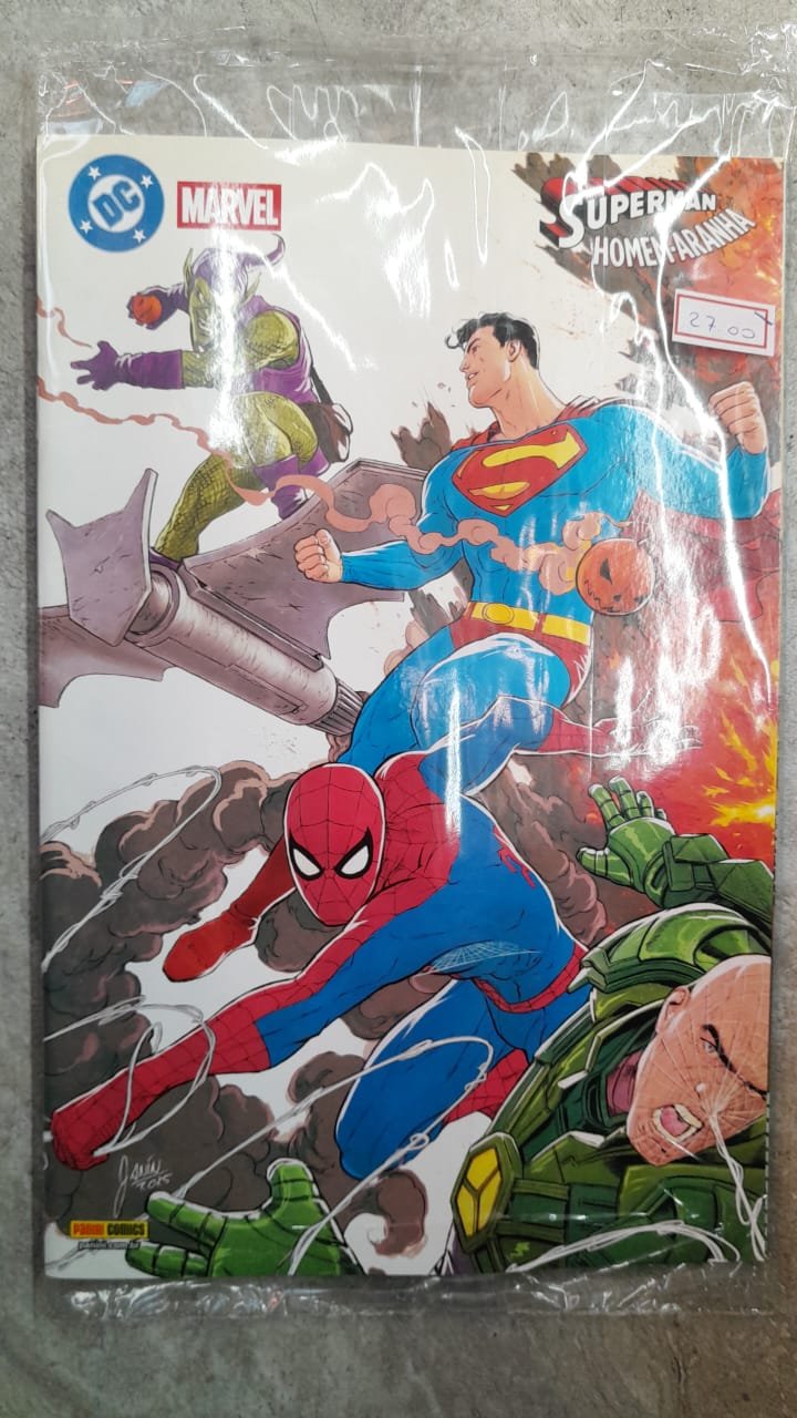 32 Superman Homem-Aranha capa variante 2 por Mikel Janín - Imagem 1