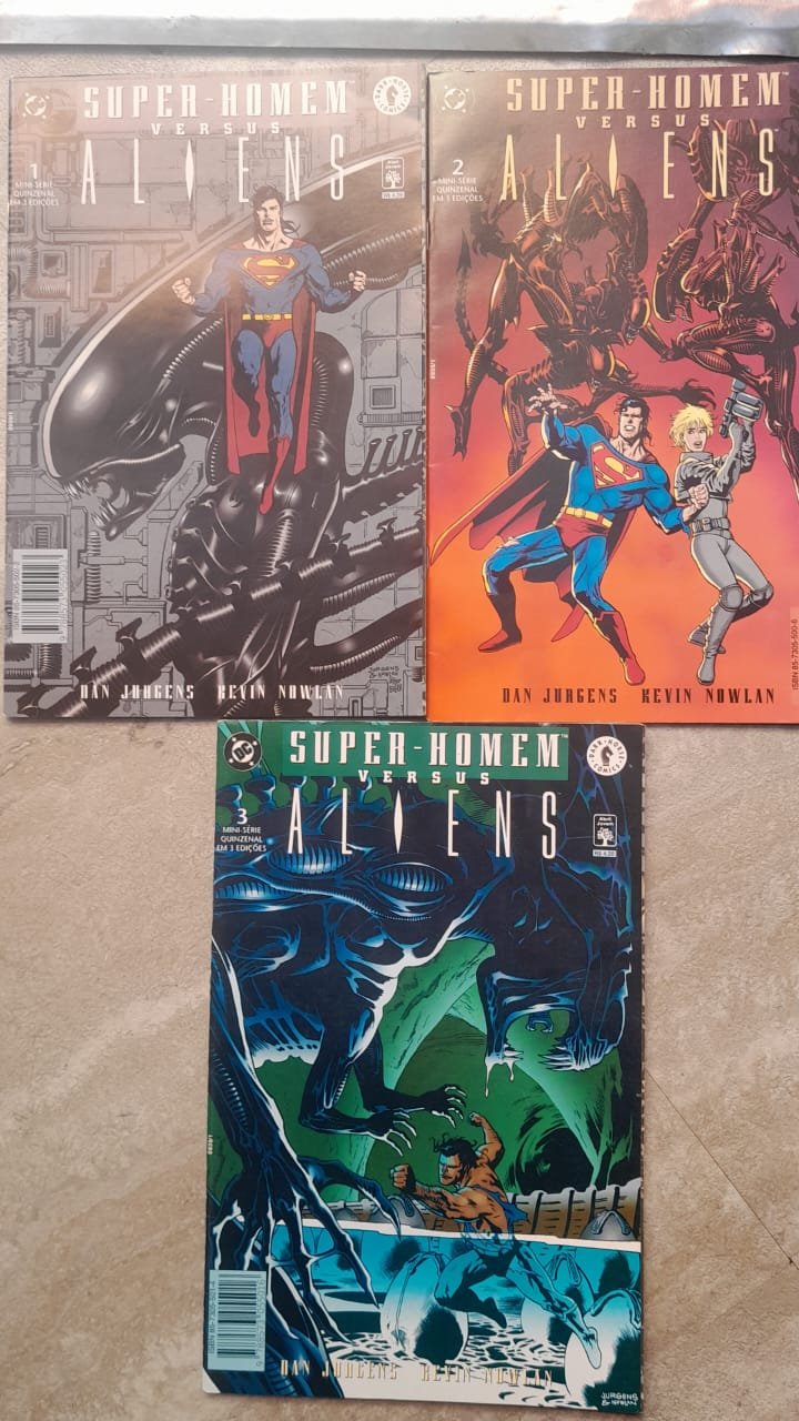 40 Super-Homem versus Aliens completo 1 ao 3 - Imagem 1
