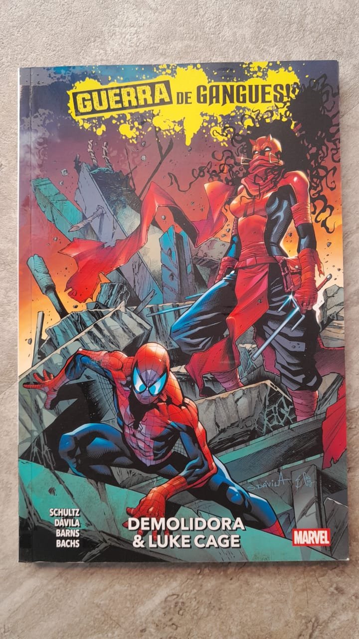63 Guerra de Gangues: Demolidora & Luke Cage - Imagem 1