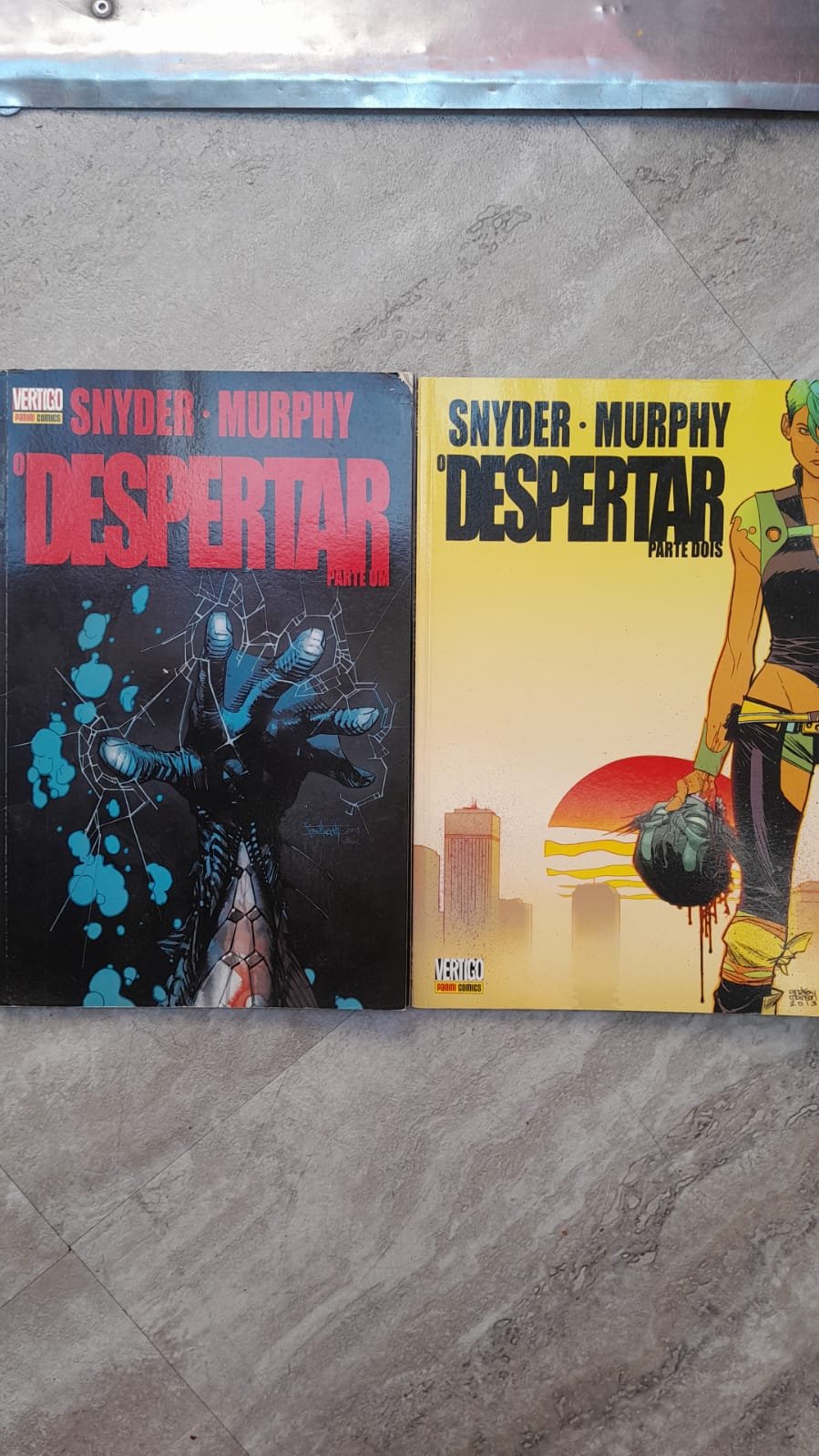 63 O Despertar - Scott Snyder Sean Murphy completo 1 e 2 - Imagem 1