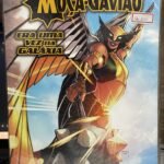 Moça-Gavião: era uma vez na galáxia (Encadernado)
