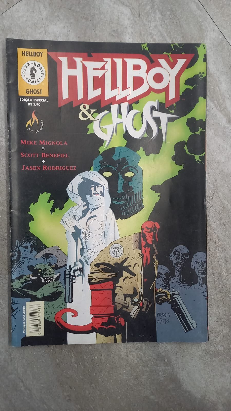 60 Hellboy & Ghost - Imagem 1