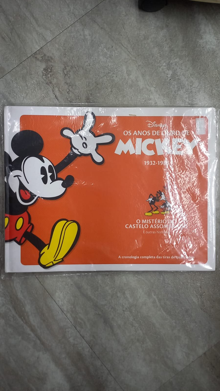 75 Disney Os Anos de Ouro de Mickey 1932 - 1933: O Mistério do Castelo Assombrado - Imagem 1